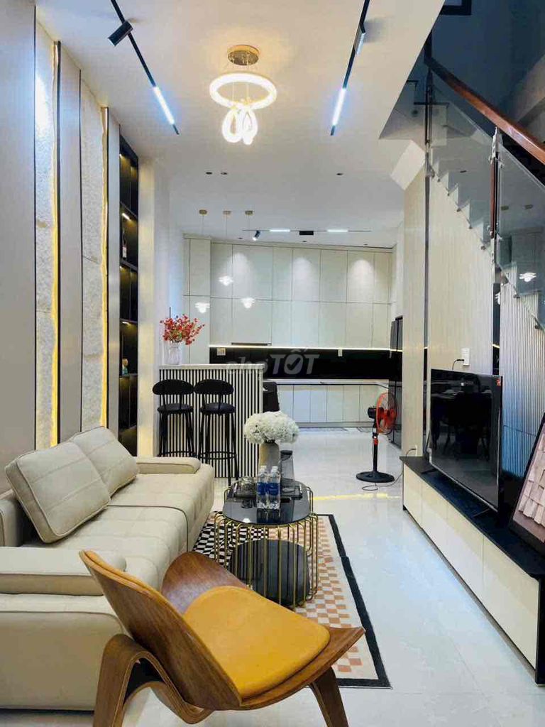 3 Tầng 3 mê kiệt thẳng gần đường sẵn hợp đồng thuê