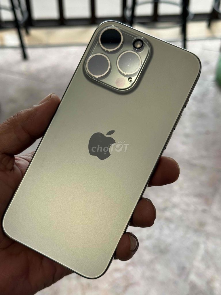 iPhone 15 Pro Max Titan Tự nhiên. Mua bán Điện thoại tại Quận Lê Chân Hải Phòng được đăng bởi Cồ Việt Coffee Mobile hình 1