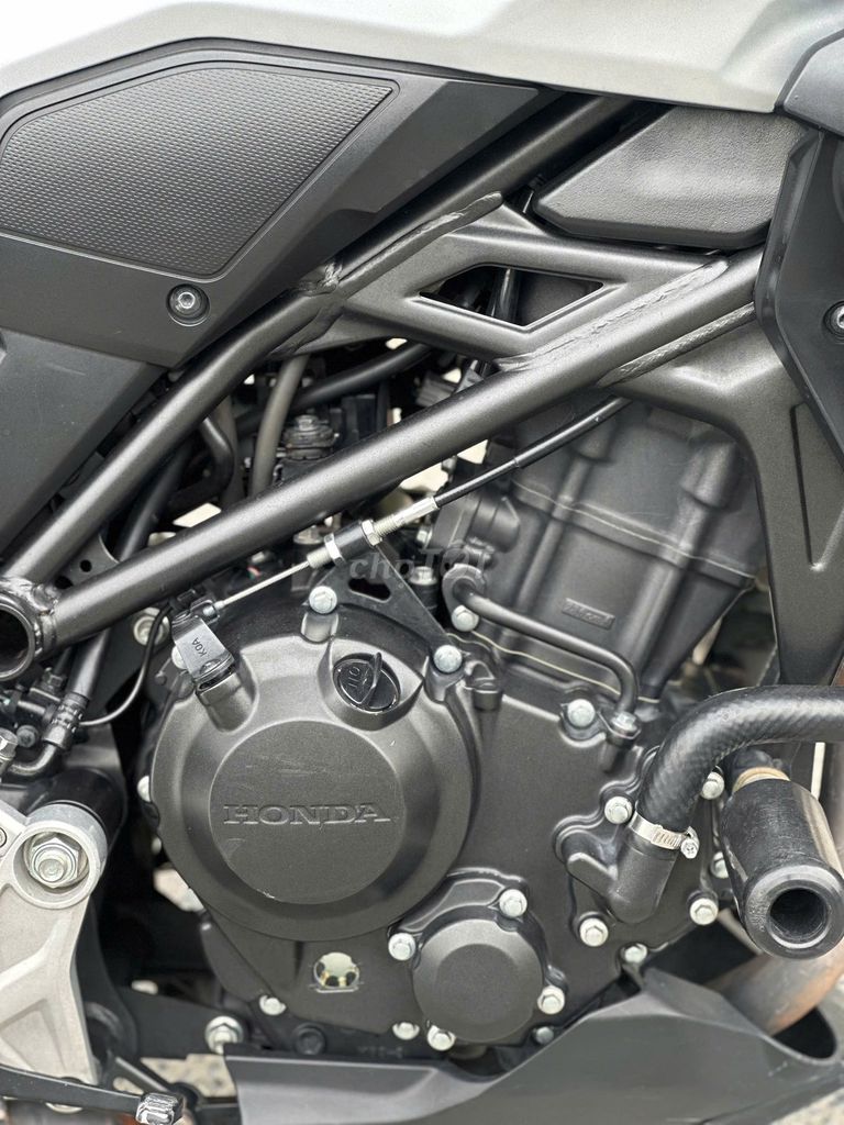 Honda CB300 2022 biển 29 có trả góp trao đổi ✅. Mua bán Xe máy tại Quận Hoàng Mai Hà Nội được đăng bởi Phú Lý hình 7