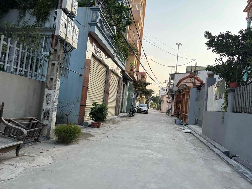 🔥CHỈ HƠN 3 TỶ – CÓ NGAY LÔ ĐẤT “CÓ MỘT KHÔNG HAI” – Ô TÔ ĐỖ CỬA🔥. Mua bán đất tại Huyện Đông Anh Hà Nội được đăng bởi Phạm Bá Ngọc hình 2