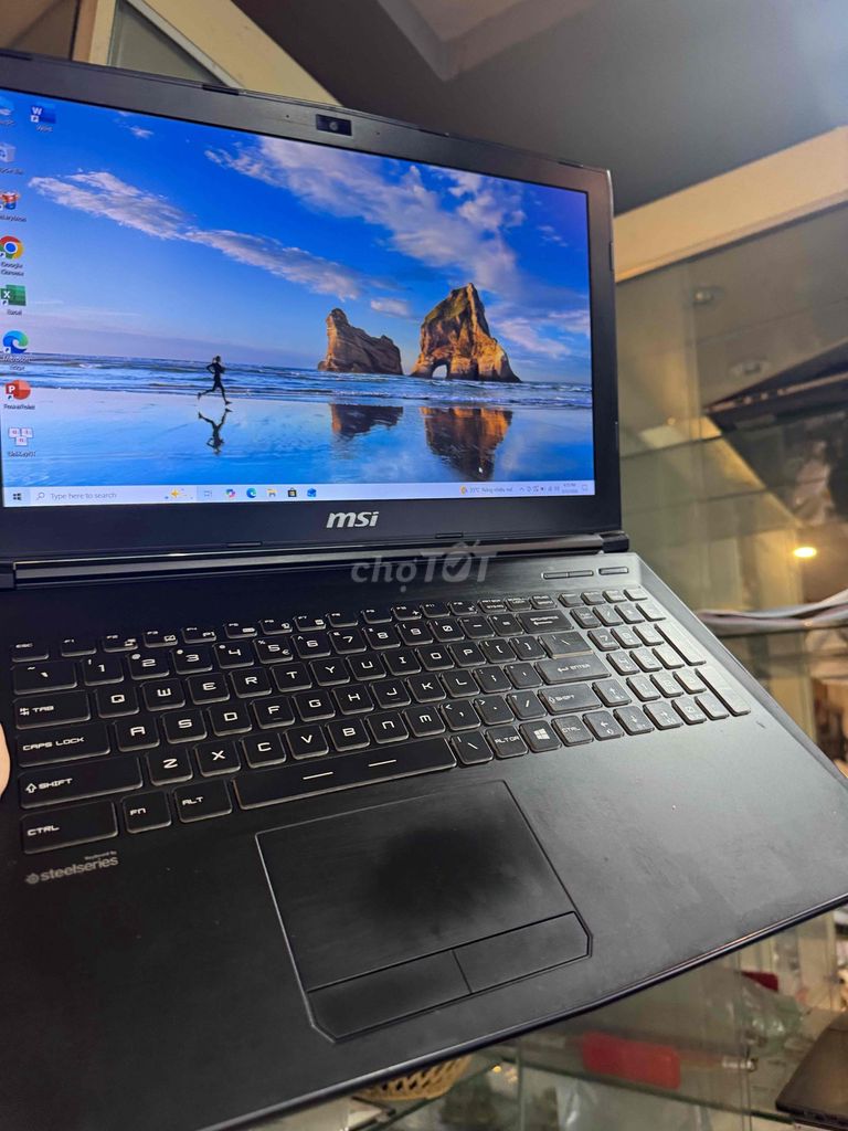 Thanh ly Laptop MSI i7-7700HQ 15.6 inch 8GB/256GB. Mua bán Laptop tại Quận Gò Vấp Tp Hồ Chí Minh được đăng bởi Thanh lí cầm đồ hình 1