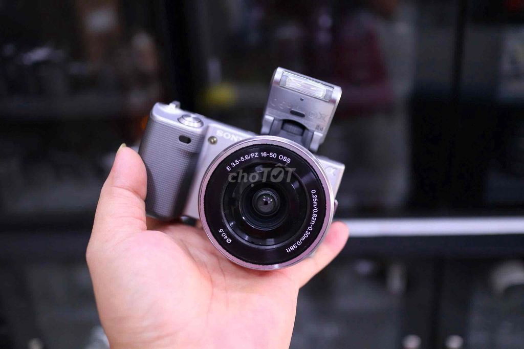 Sony Nex5 +Lens 16-50OSS +Flash. Mua bán Máy ảnh, Máy quay tại Thành phố Thủ Dầu Một Bình Dương được đăng bởi Chinh Lee hình 1