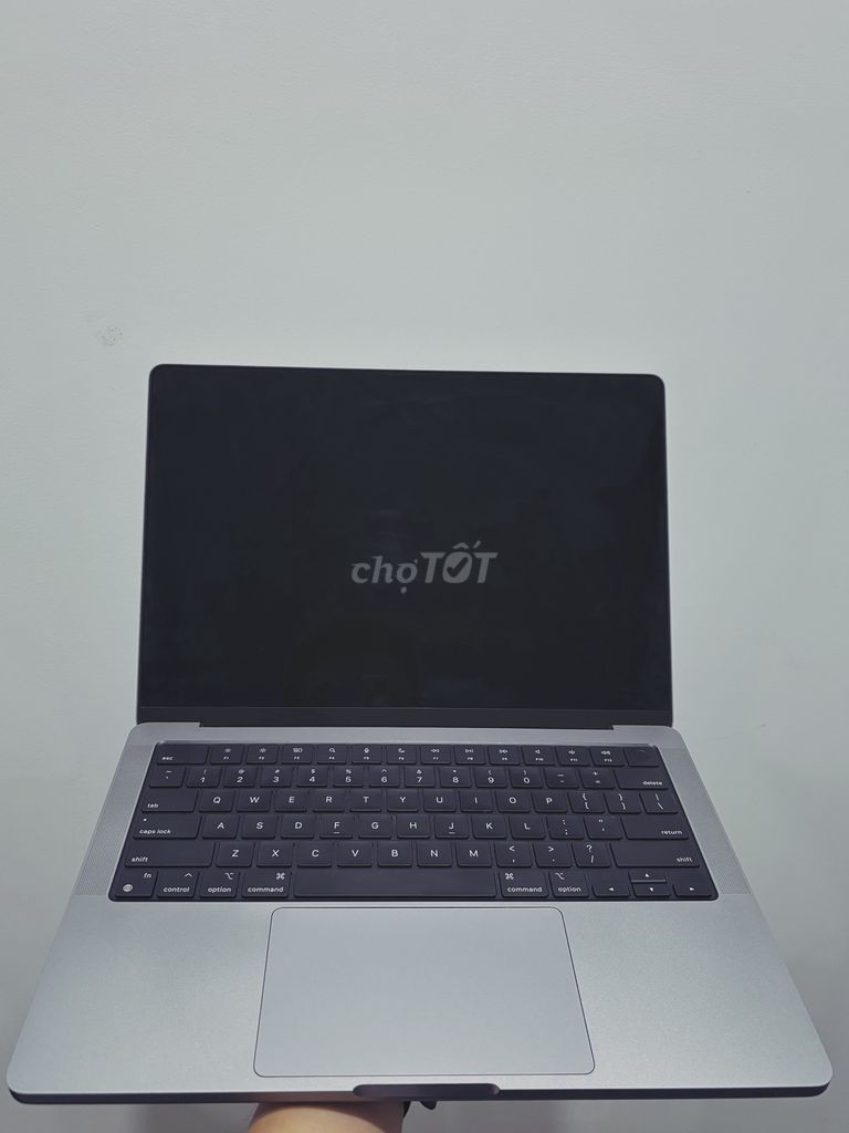 Apple Macbook Pro M1 Pro 16GB/512GB 14-inches Bạc . Mua bán Laptop tại Quận Sơn Trà Đà Nẵng được đăng bởi Hằng hình 1