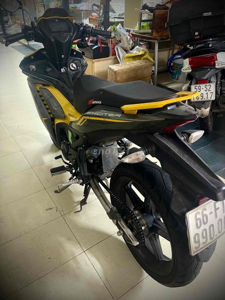 Yamaha Exciter 155 Желто-черный с механической коробкой