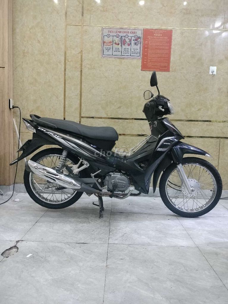 Wave Blade Cuối 2016 ,Xe Zin,Rất Ngọt,Rất Êm. Mua bán Xe máy tại Quận 12 Tp Hồ Chí Minh được đăng bởi Duy Khánh hình 1