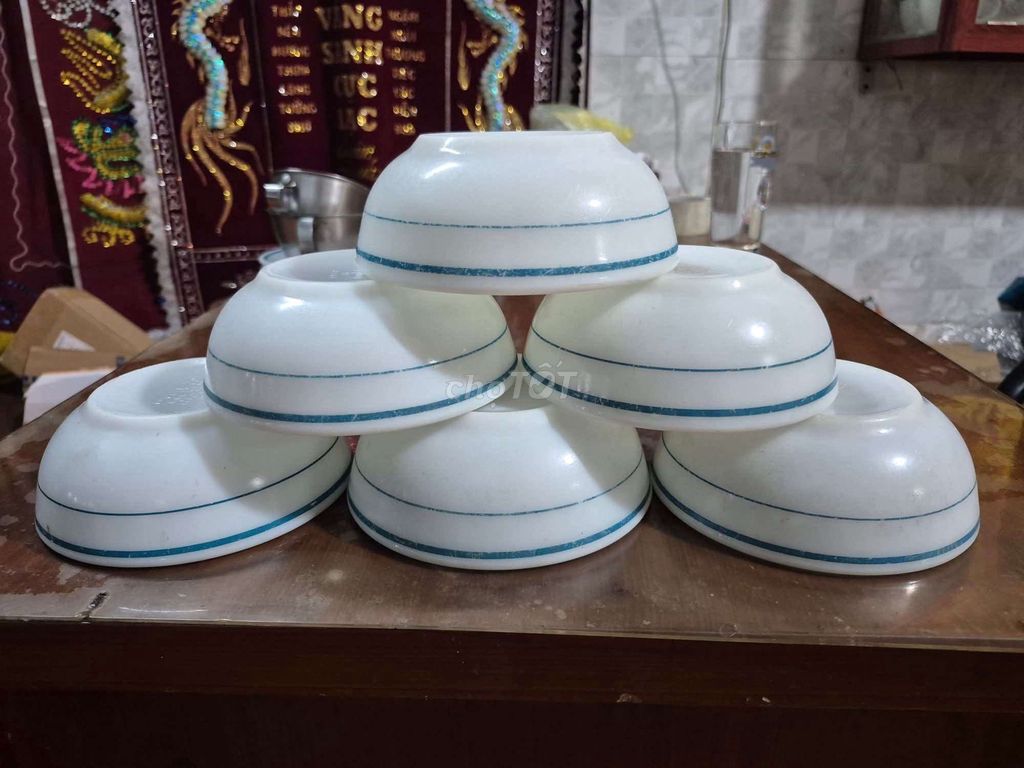 Tô sứ Trắng viền xanh Mới đẹp. Mua bán Đồ sưu tầm, đồ cổ tại Huyện Núi Thành Quảng Nam được đăng bởi Cung Thi hình 1