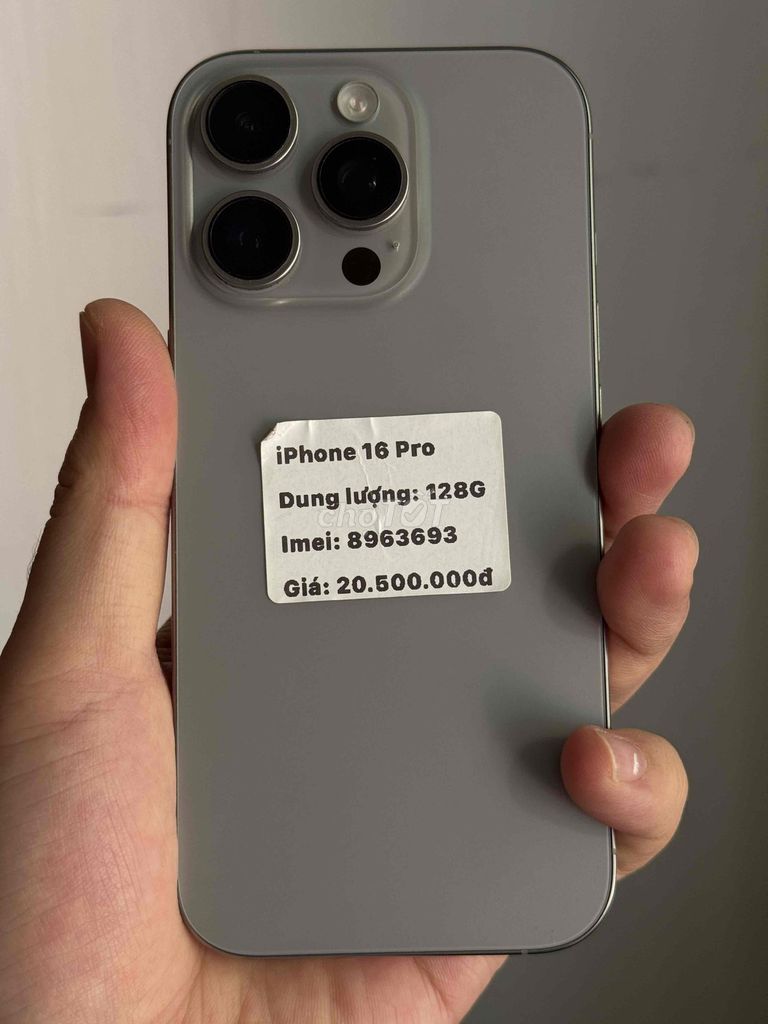 iPhone 16 Pro 128GB natu máy zin đẹp VN/A. Mua bán Điện thoại tại Thành phố Buôn Ma Thuột Đắk Lắk được đăng bởi Nguyễn Hoàng hình 1