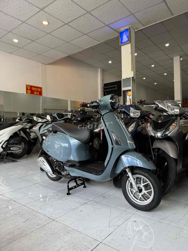 VESPA 50cc - 2024. Odo 3 Ngàn Km. BS 68. Mua bán Xe máy tại Thành phố Rạch Giá Kiên Giang được đăng bởi XE MÁY CŨ TÂN 128 hình 12