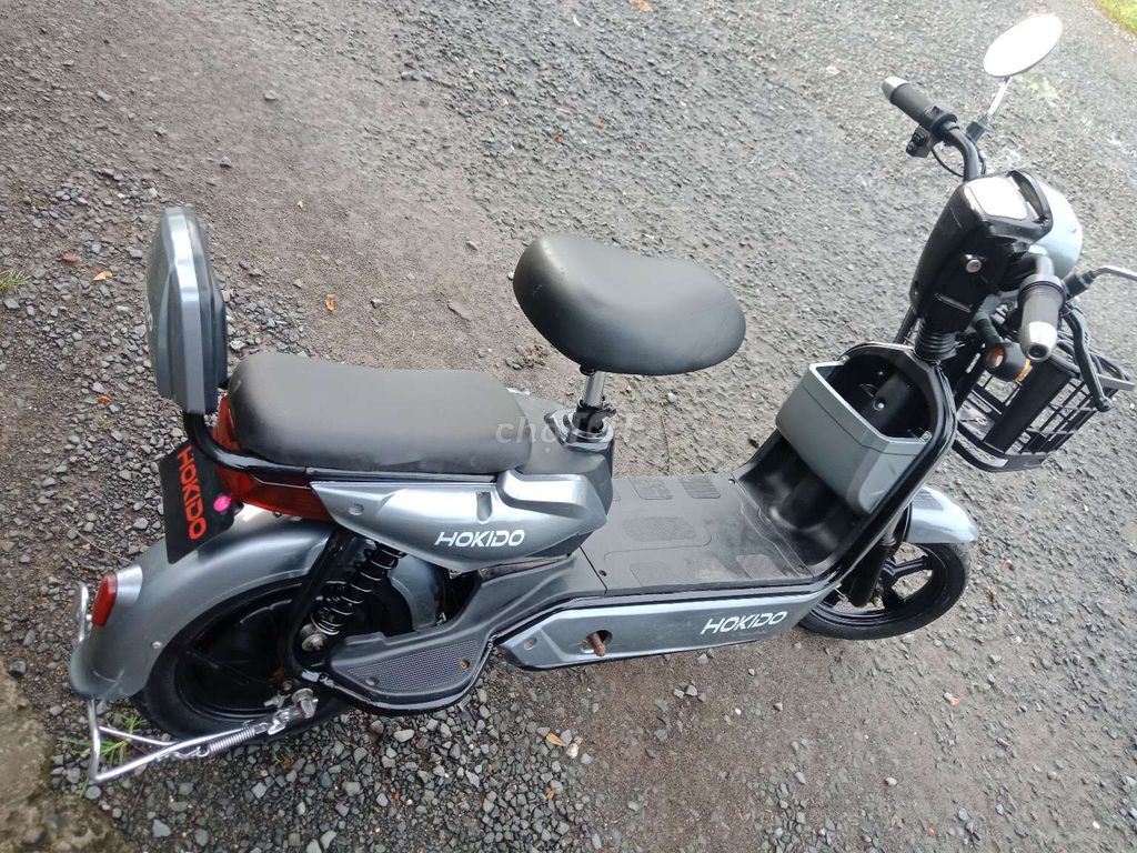 Xe đạp điện nhỏ gọn xinh xắn rất mới. Mua bán Xe điện tại Thành phố Vĩnh Long Vĩnh Long được đăng bởi Nguyễn Gia Thi hình 2