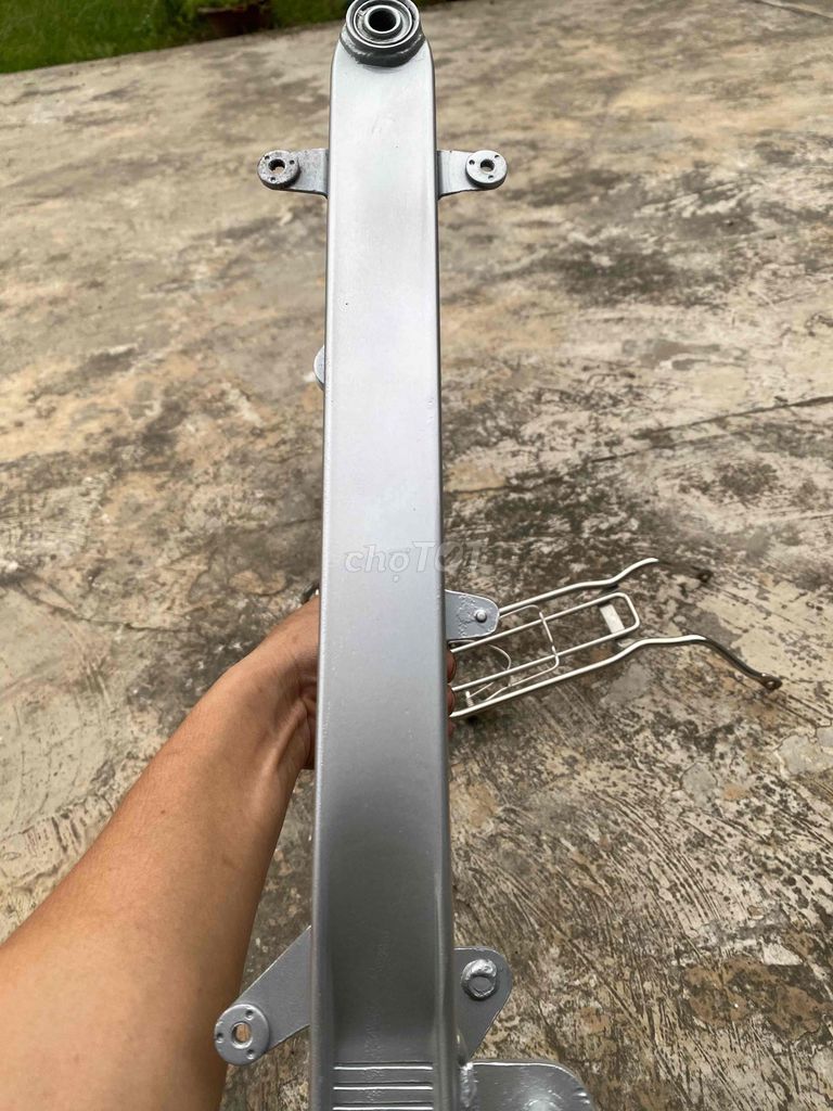 cần bán 2 đùm trước sau với gắp sau. Mua bán Phụ tùng xe tại Thị xã Tân Uyên Bình Dương được đăng bởi Đinh Hữu Thuận hình 4