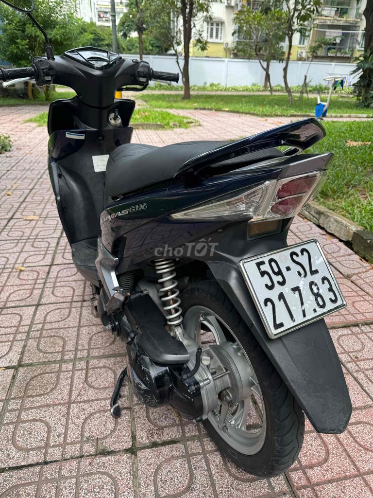 Yamaha Luvias Fi 2015 Bs Thành Phố Zin Đẹp. Mua bán Xe máy tại Quận Gò Vấp Tp Hồ Chí Minh được đăng bởi Cầm Đồ Cường Phát hình 3