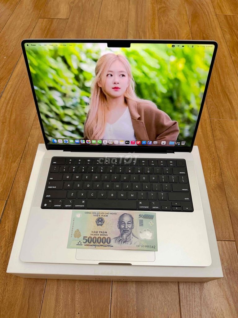 Apple MacBook Pro M4 Max 64GB/1TB Bạc. Mua bán Laptop tại Quận Cầu Giấy Hà Nội được đăng bởi Facebook Anh Thắng Reviewer hình 1