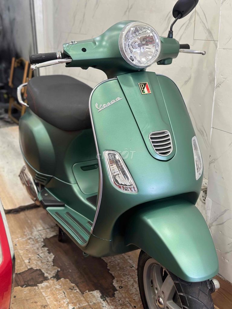 Piaggio Vespa LX125 3Vie Đời 2014 . BSTP. Mua bán Xe máy tại Quận Phú Nhuận Tp Hồ Chí Minh được đăng bởi Ngọc Huy hình 2