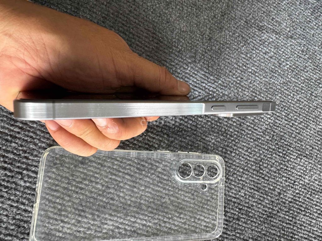 Samsung Galaxy A56 5G Bạc 98-99%. Mua bán Điện thoại tại Thành phố Dĩ An Bình Dương được đăng bởi Hoàng Quân Phát hình 1