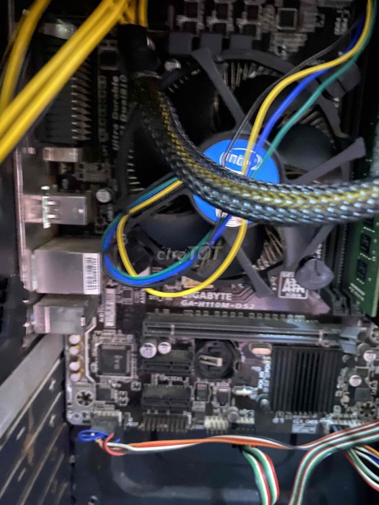 Bo mạch chủ Gigabyte H110. Mua bán Linh kiện (RAM, Card...) tại Huyện Trần Đề Sóc Trăng được đăng bởi Yên Vĩnh Phú hình 1