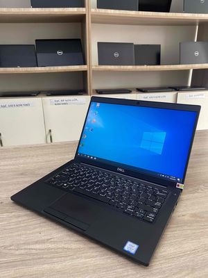 Dell 7390 -Dòng Laptop Mỹ siêu bền, gọn, đẹp.