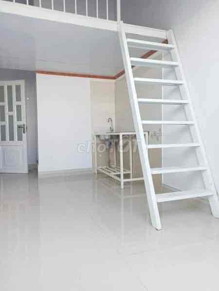 phòng trọ q11 lạc long quân, giờ tự do , an ninh có 2 a bv 24/24