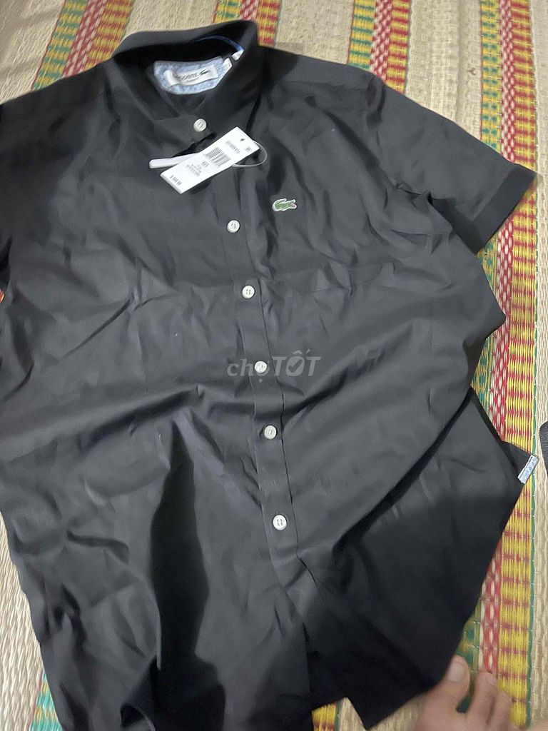 Áo sơ mi nam Lacoste  size L co giản nhẹ dể mặc. Mua bán Quần áo tại Huyện Châu Thành Bến Tre được đăng bởi Vui Cả Ngày hình 1