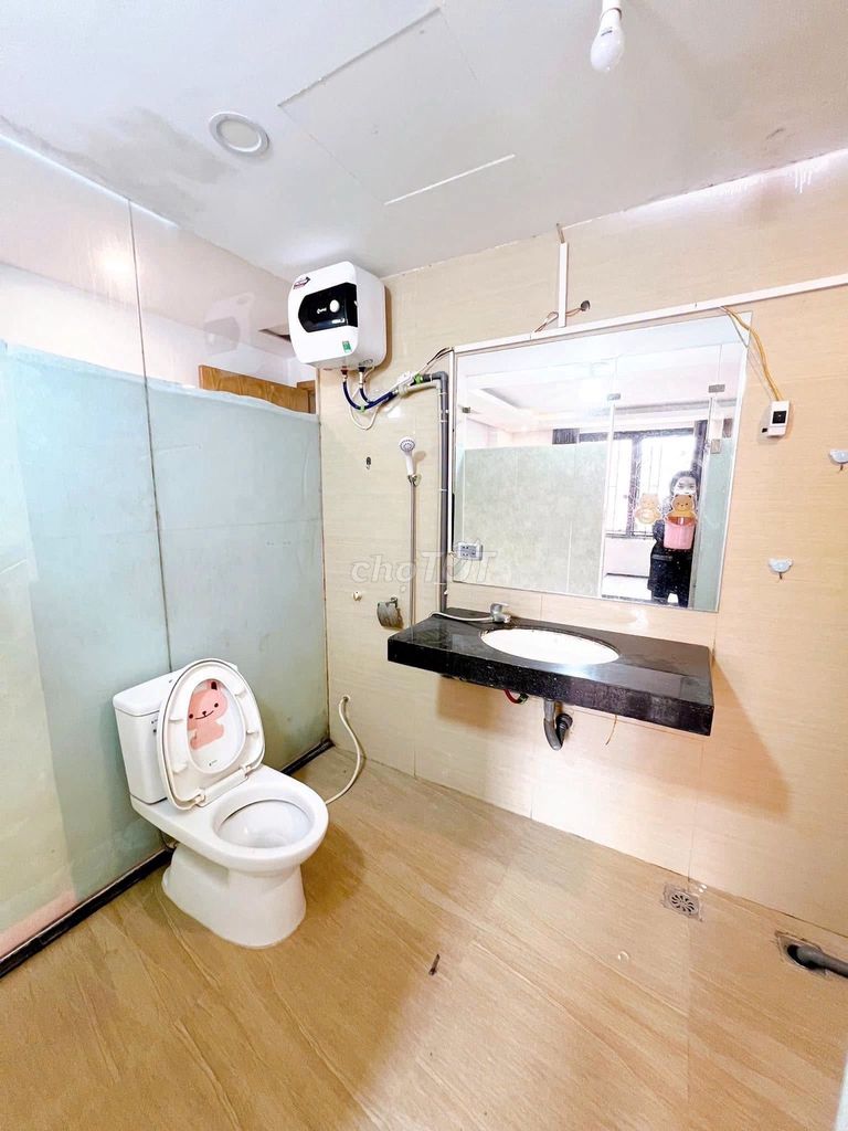 Phòng trọ có thang máy 4tr5 Đê La Thành, Đống Đa - ảnh 4