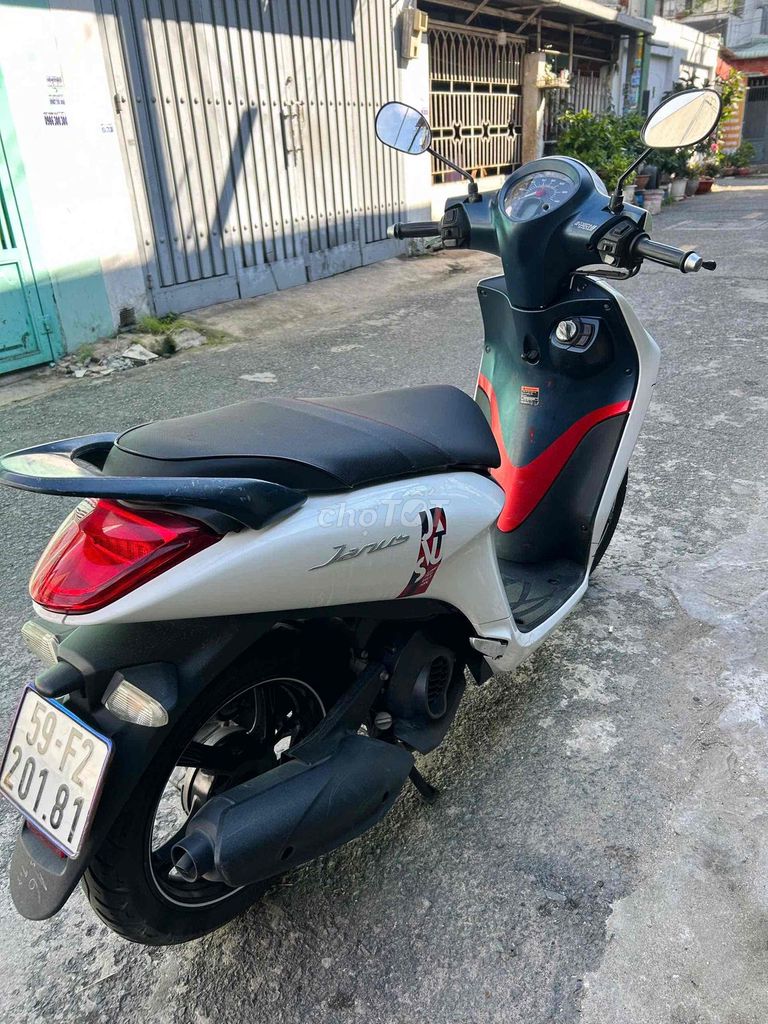 Yamaha Janus 2020 белая оригинальная тихая с доками
