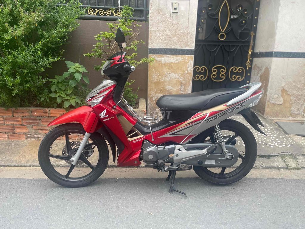 Honda Future X 2011 FI bstp 9 chủ