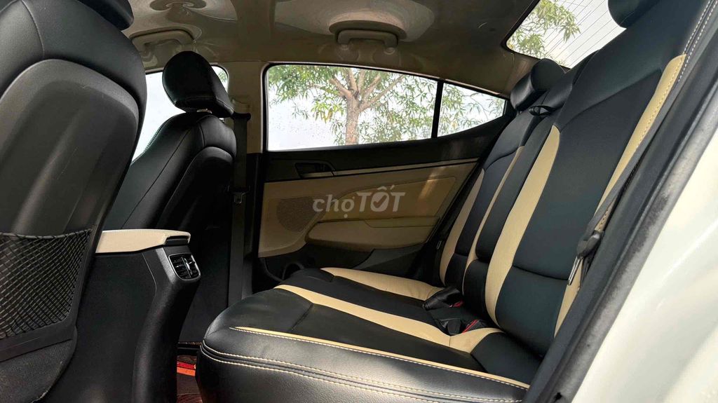 Hyundai Elantra 2019 1.6MT - 60000 km hỗ trợ bank. Mua bán Ô tô tại Huyện An Lão Hải Phòng được đăng bởi anh hình 16