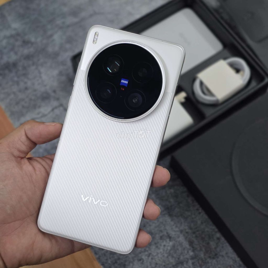 Vivo X200 Ultra 5G 16|512GB Super Camera. Mua bán Điện thoại tại Quận Thanh Khê Đà Nẵng được đăng bởi Tú MB hình 1