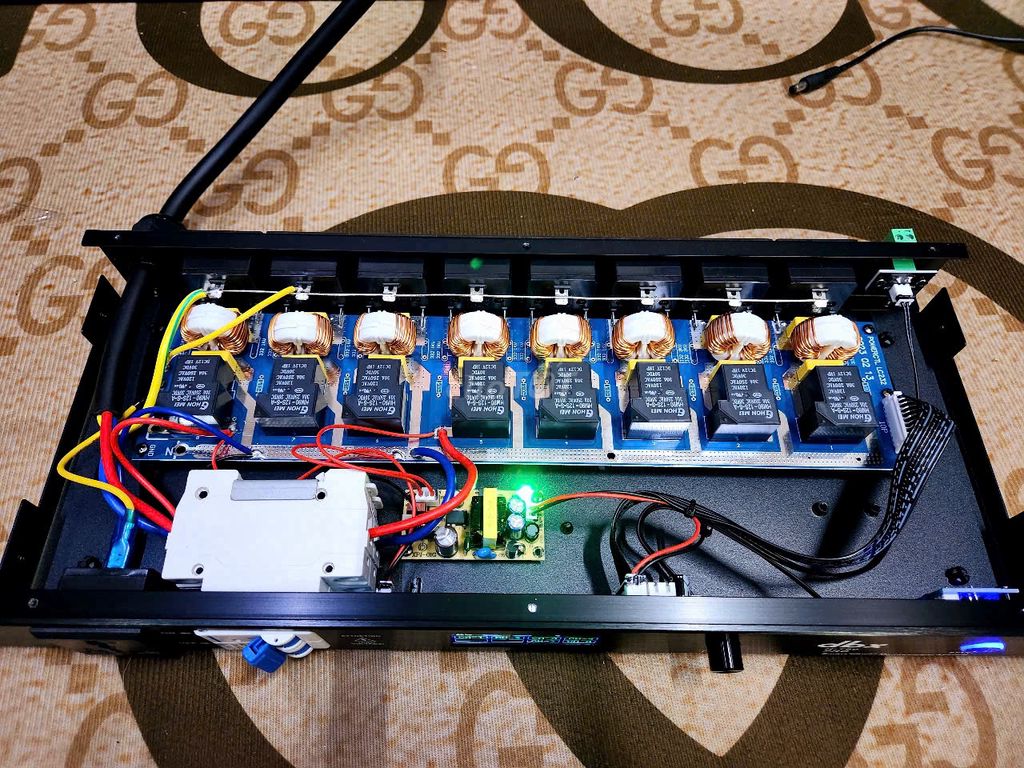 Quản lý nguồn dbx H-790 PRO. Mua bán Tivi, Âm thanh tại Huyện Củ Chi Tp Hồ Chí Minh được đăng bởi trần ngọc bá tùng hình 1