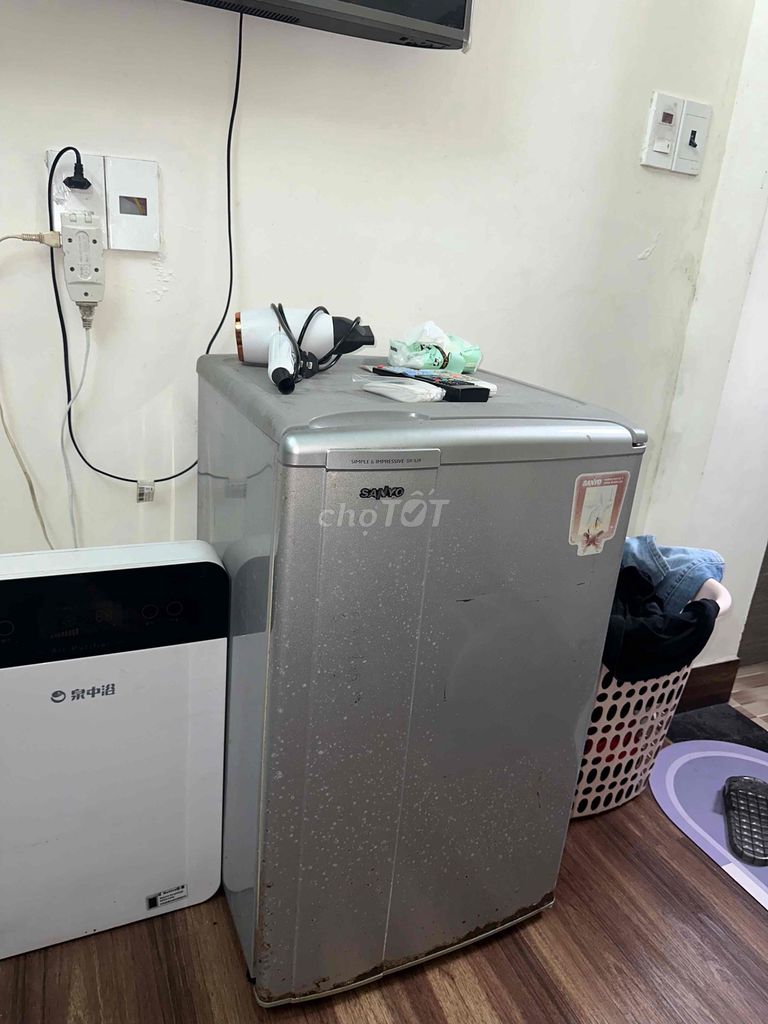 Tủ lạnh mini Sanyo Xám Đã sử dụng. Mua bán Tủ lạnh tại Quận Kiến An Hải Phòng được đăng bởi Trâm Anh hình 1