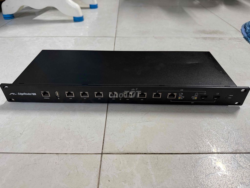 Router Ubiquiti EdgeRouter Pro 8. Mua bán Phụ kiện (Màn hình, Chuột...) tại Quận Gò Vấp Tp Hồ Chí Minh được đăng bởi Máy Tính Minh Tú hình 1