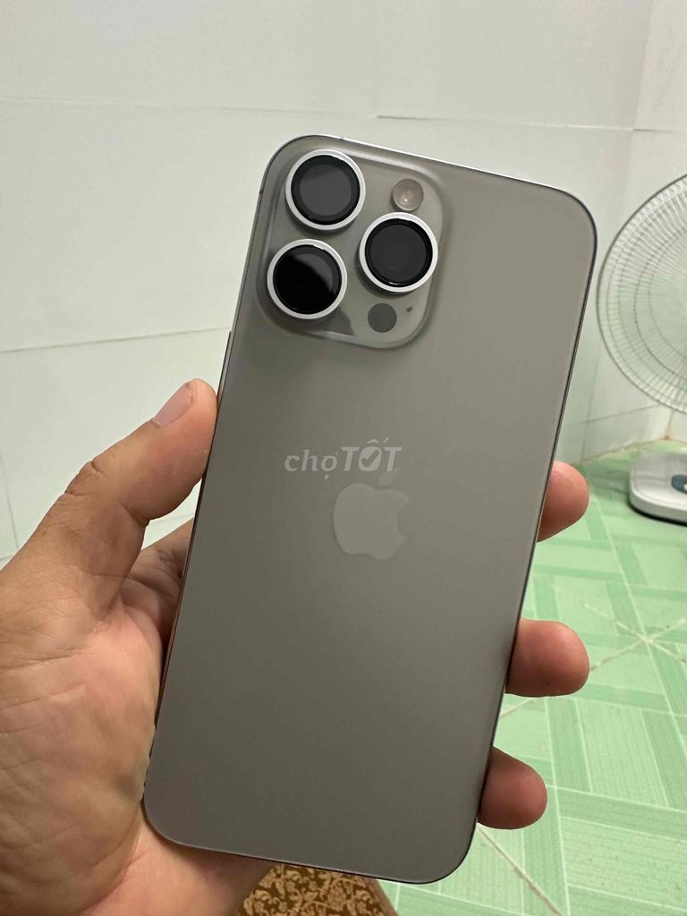 Apple iPhone 16 Pro Max 256GB Titan VN/A. Mua bán Điện thoại tại Thành phố Bến Tre Bến Tre được đăng bởi Lê Trường hình 1