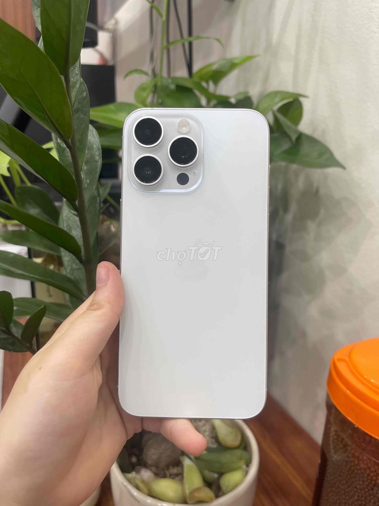 iPhone 15 Pro Max 128GB Trắng 95%. Mua bán Điện thoại tại Quận Bắc Từ Liêm Hà Nội được đăng bởi Nam APPLE hình 1