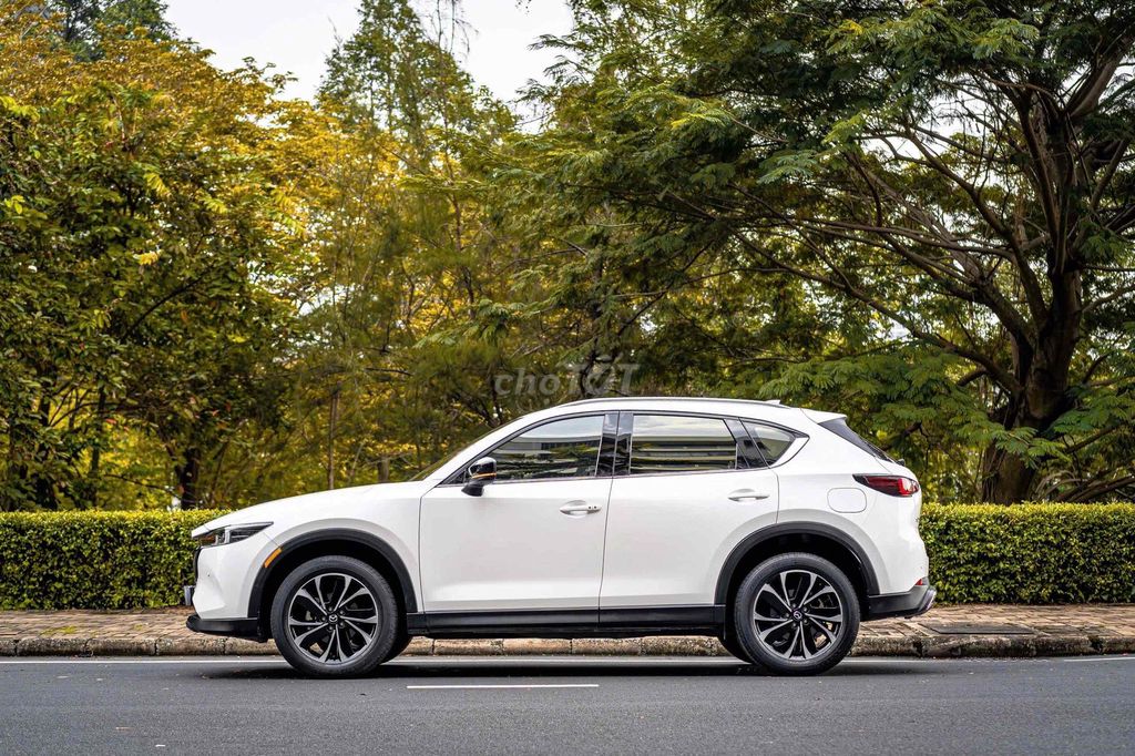 Mazda CX 5 2023 2.0 Premium Exclusive - 24000 km. Mua bán Ô tô tại Quận 7 Tp Hồ Chí Minh được đăng bởi Dương Phương hình 1