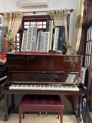 Piano cơ uprigh Yamaha U3C còn 2 cây zin