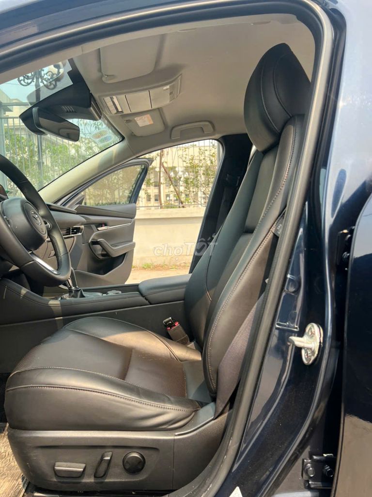 Mazda 3 1.5AT 2022 luxury tư nhân 1 chủ Hà Nội. Mua bán Ô tô tại Quận Thanh Xuân Hà Nội được đăng bởi Nguyễn Quang Đức hình 7
