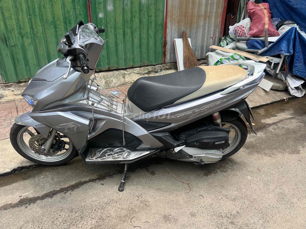 Honda Air Blade 2019, серый, 56 000 км