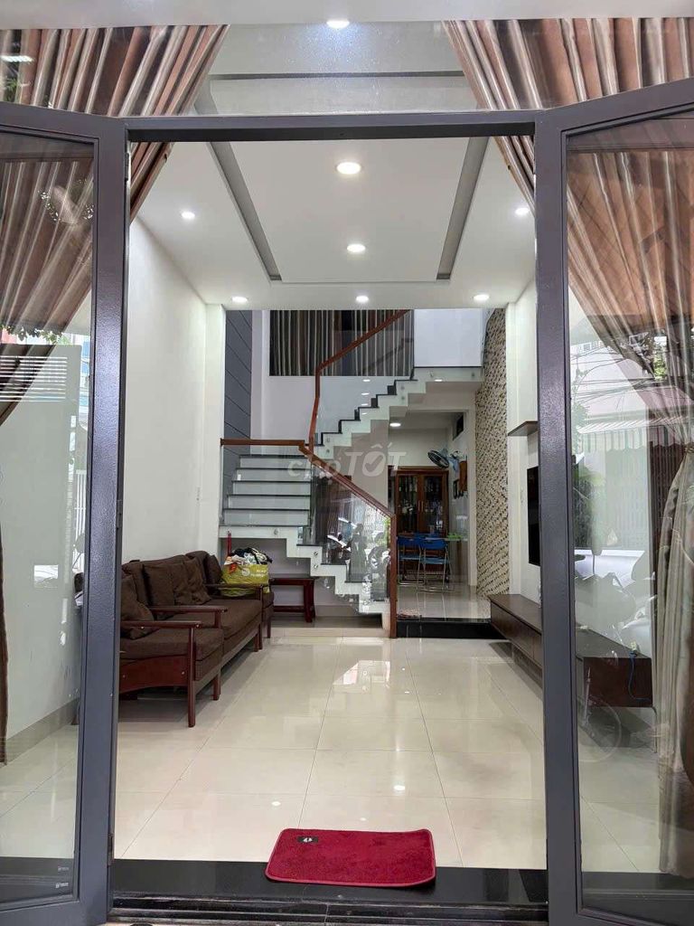 Rent · 2 bd · 80 м² · Quận Hải Châu, ул. Đường Nguyễn Thành Ý