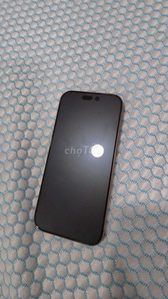 iPhone 16 Pro Vàng Đã sử dụng. Mua bán Điện thoại tại Quận Bình Thạnh Tp Hồ Chí Minh được đăng bởi Linh hình 1