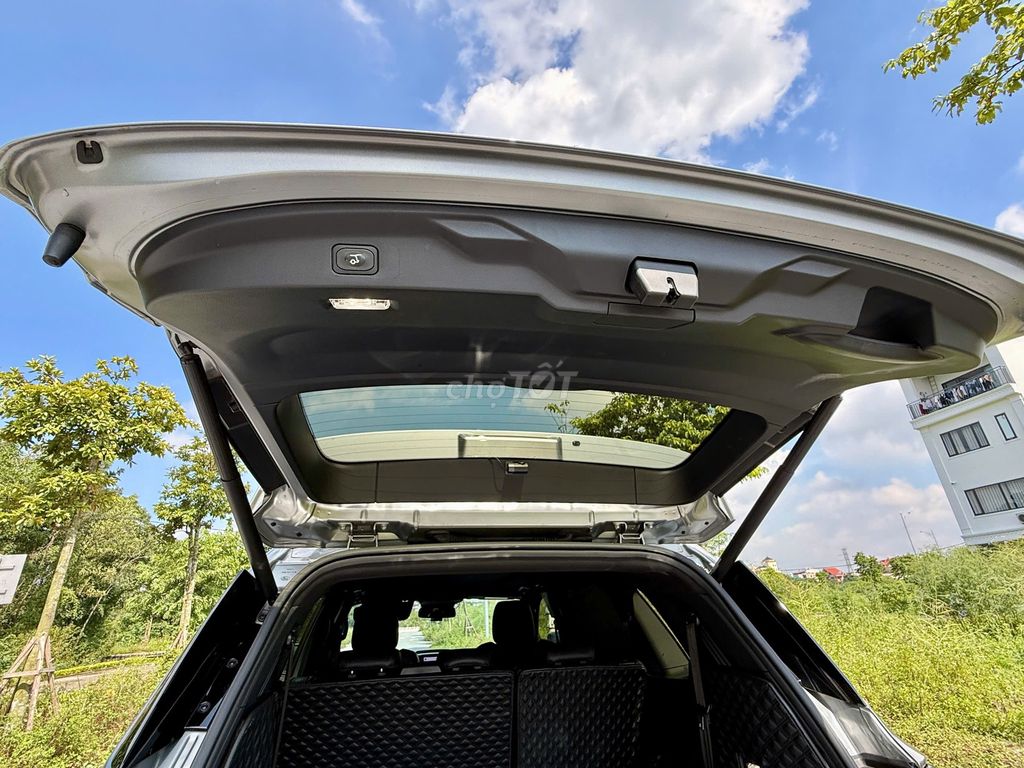 Ford Everest 2022 Titanium 2.0L AT 4x2 - 50000 km. Mua bán Ô tô tại Huyện Đông Anh Hà Nội được đăng bởi Đức Hải hình 3