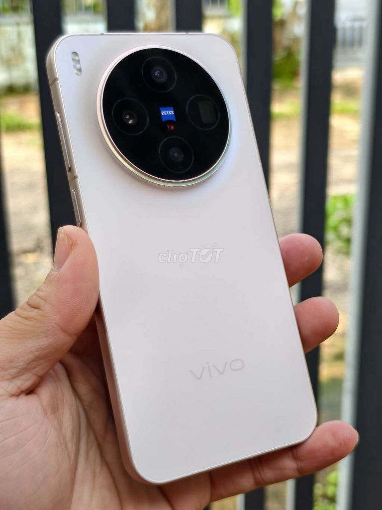 Vivo X300 12GB/512GB Fullbox. Mua bán Điện thoại tại Huyện Cư M'gar Đắk Lắk được đăng bởi Lê Hiếu 94 hình 1