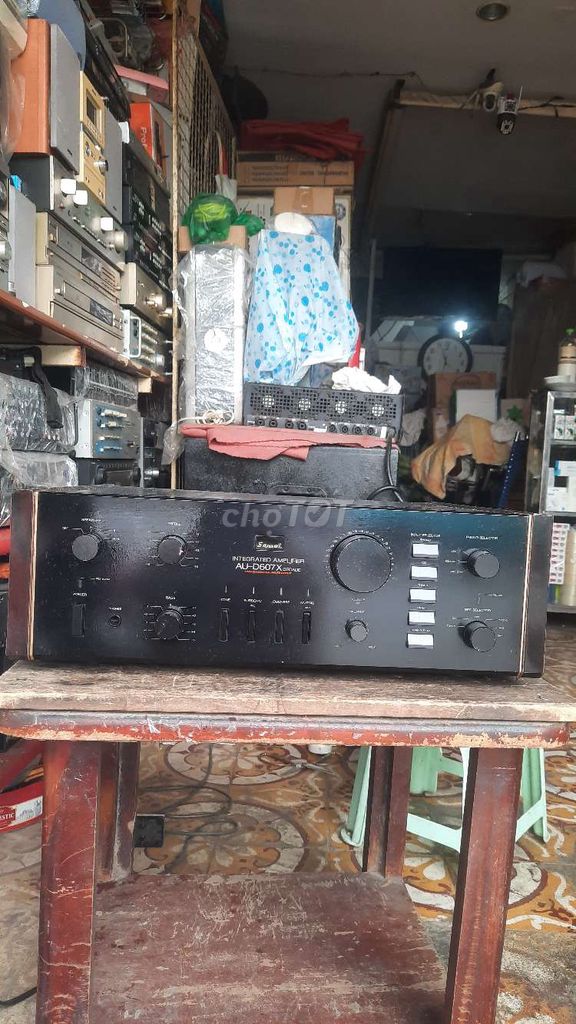 Âm ly Sansui 607 UX Decax Đen. Mua bán Tivi, Âm thanh tại Quận Hoàn Kiếm Hà Nội được đăng bởi Nguyễn Trọng Minh hình 1