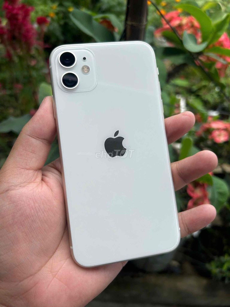 Apple iPhone 11 128GB Trắng máy keng nét full cn. Mua bán Điện thoại tại Thành phố Sa Đéc Đồng Tháp được đăng bởi Lê Minh Lâm Hà hình 1