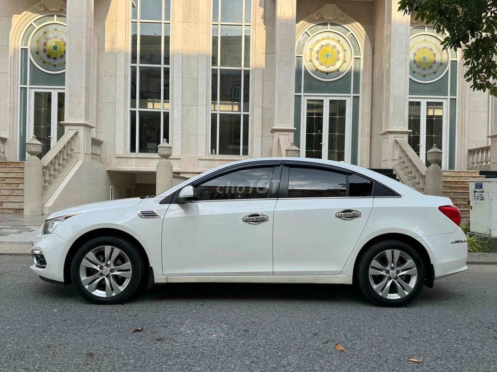 Chevrolet Cruze LTZ 2015 mẫu mới siêu đẹp. Mua bán Ô tô tại Thành phố Thủ Đức Tp Hồ Chí Minh được đăng bởi Hoà Xe Cũ hình 9