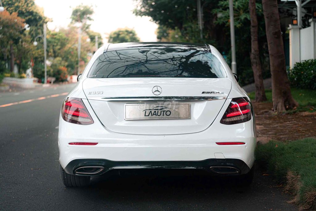 Mercedes E200 Sport Model 2020 - Trả trước từ 349t. Mua bán Ô tô tại Quận 7 Tp Hồ Chí Minh được đăng bởi Thật Nguyễn LongAnh Auto hình 5