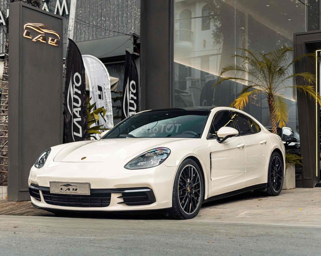 Porsche Panamera 2018 - Odo 7v5 Km . Giá : 3ty3xx. Mua bán Ô tô tại Quận 10 Tp Hồ Chí Minh được đăng bởi Thái LA Auto hình 1