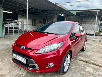 Ford Fiesta 2013 1.6 AT Hatchback - 107000 km. Mua bán Ô tô tại Huyện Phú Giáo Bình Dương được đăng bởi Hoàng Lâm