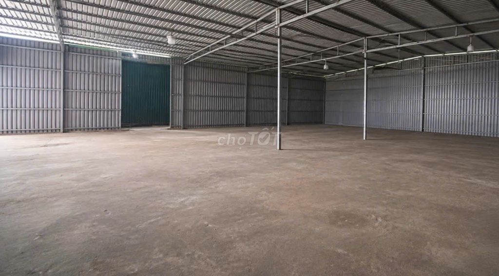 Cho thuê kho Lê Văn Lương, Phước Kiển, Nhà Bè – 300m² – 25 triệu/tháng