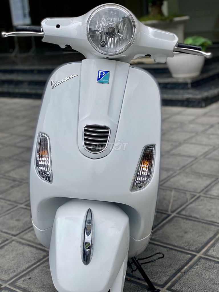 Vespa lx 3vie 125 2014 Xe chính chủ,đầy đủ giấy tờ