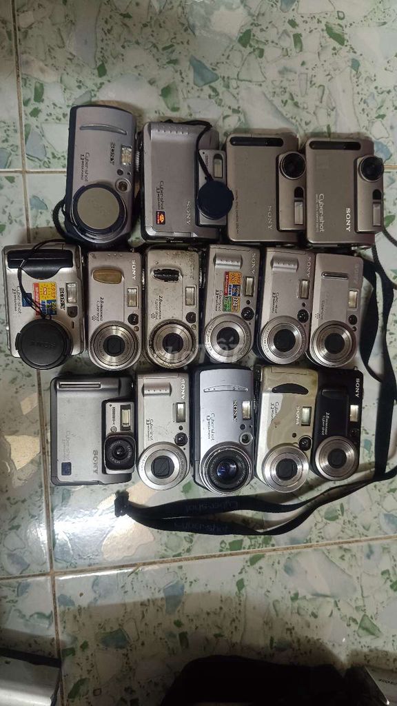 Máy ảnh Olympus, Canon, Sony Bạc. Mua bán Máy ảnh, Máy quay tại Quận Gò Vấp Tp Hồ Chí Minh được đăng bởi Khang Tran hình 1