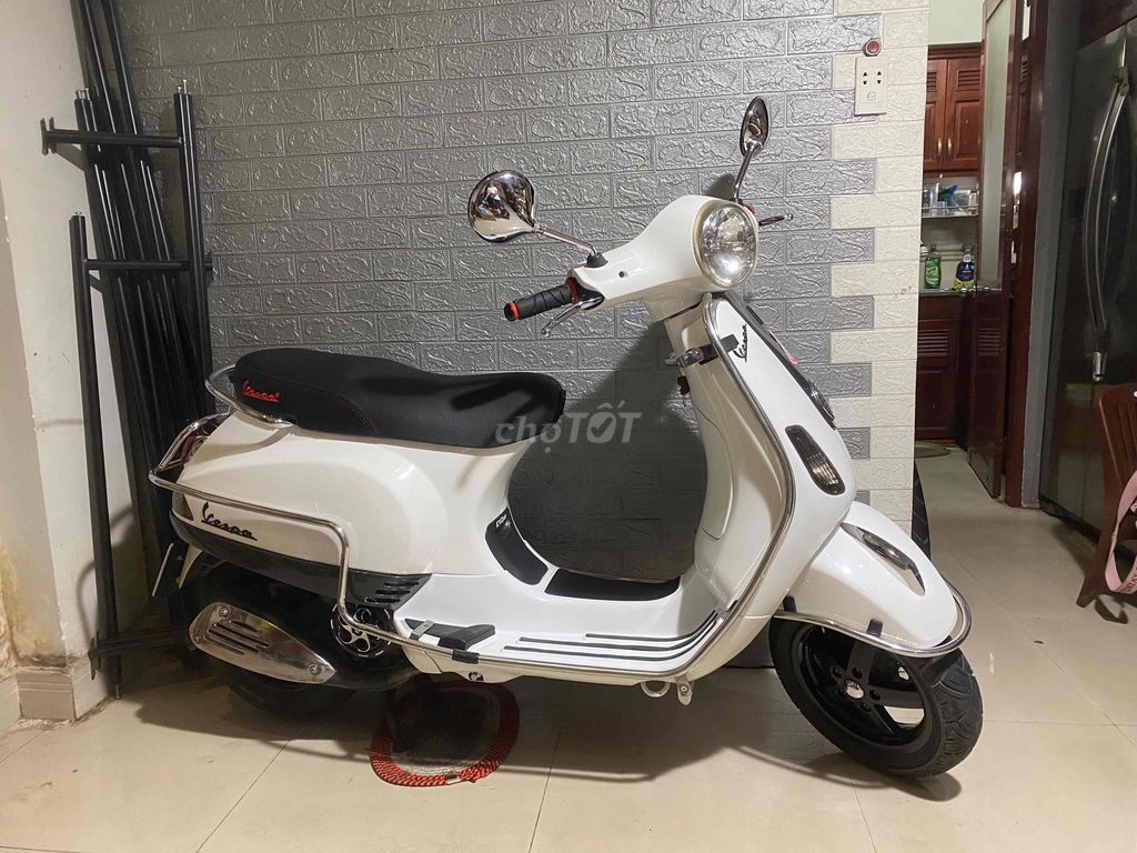 Piaggio LX125 белый, импортный